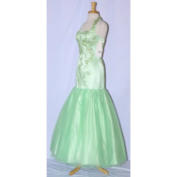 Loralie #7484 Hand Beaded Tulle Fit and Flare Prom Gown-Size 8-Apple Green-NEW - Picture 3 of 4